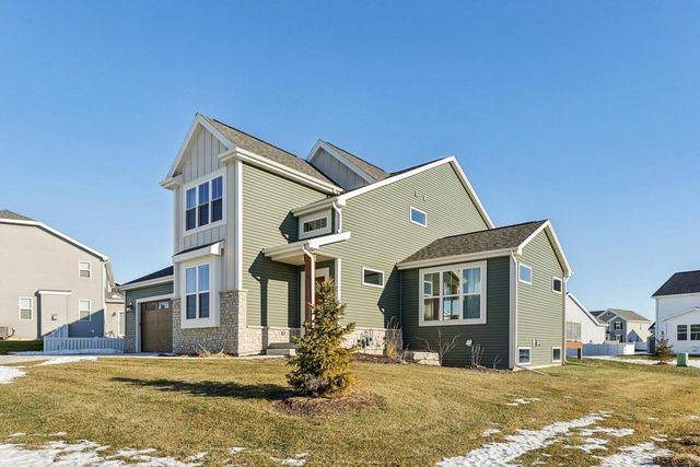 546 Buss Road, Cottage Grove, WI 53527