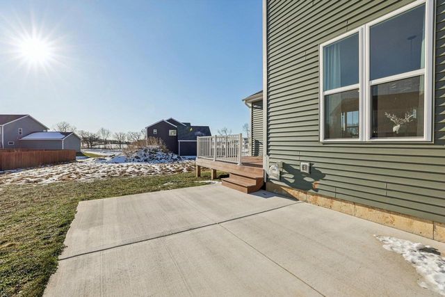 546 Buss Road, Cottage Grove, WI 53527