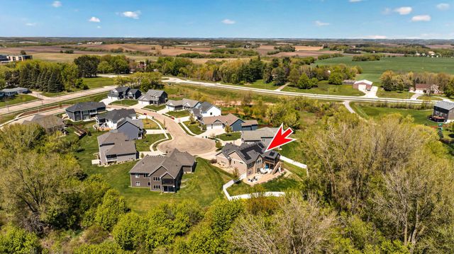 6497 Summit Pine Lane NW, Rochester, MN 55901
