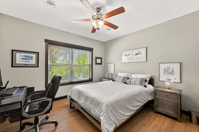 6497 Summit Pine Lane NW, Rochester, MN 55901