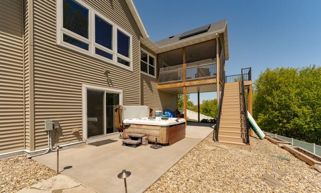6497 Summit Pine Lane NW, Rochester, MN 55901