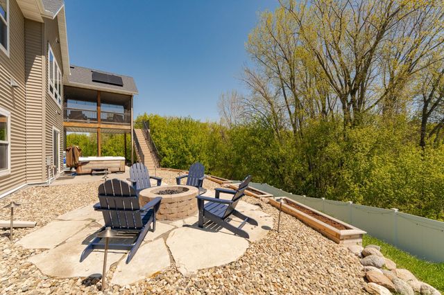 6497 Summit Pine Lane NW, Rochester, MN 55901