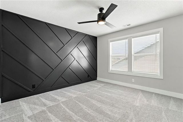 1505 SW Arbormill Terrace, Lee's Summit, MO 64082