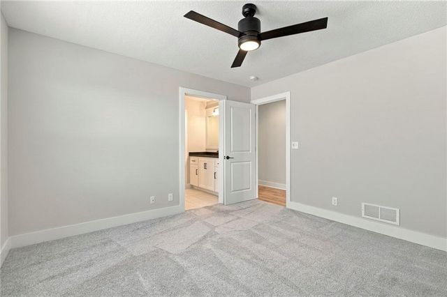 1505 SW Arbormill Terrace, Lee's Summit, MO 64082
