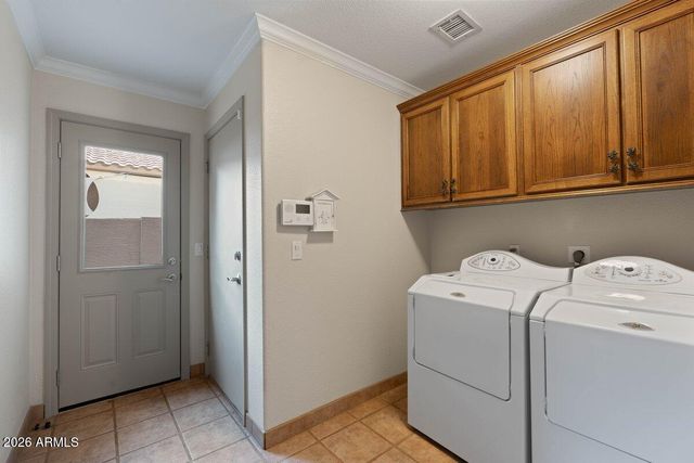 4658 E KELLY Drive, Gilbert, AZ 85234