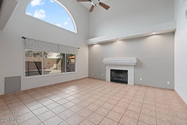 4658 E KELLY Drive, Gilbert, AZ 85234