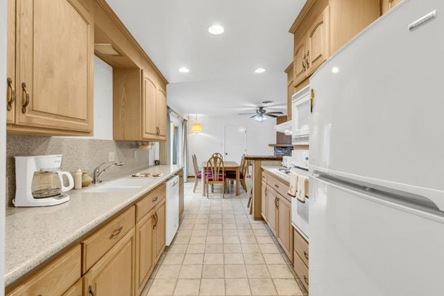 6311 Cassady Way, Carmichael, CA 95608