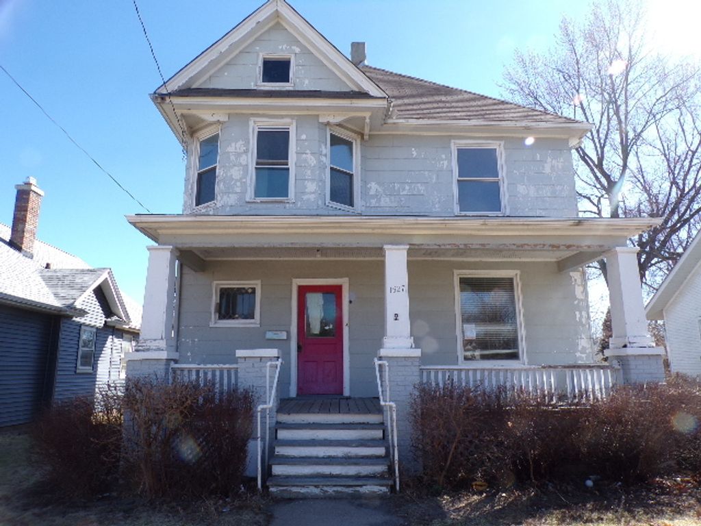 1527 N Marquette Street, Davenport, IA 52804
