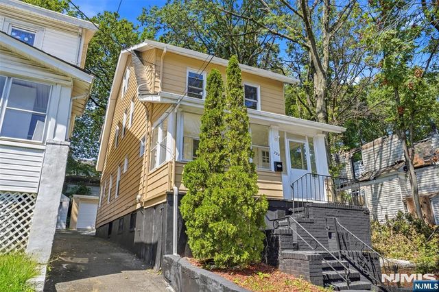 299 Smith Street, Newark, NJ 07106