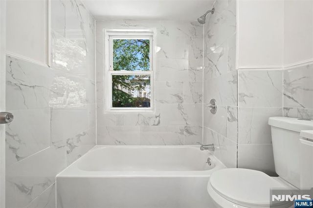 299 Smith Street, Newark, NJ 07106