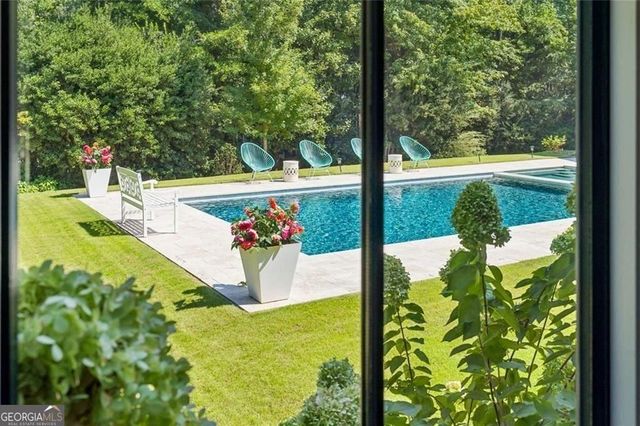 765 Heards Ferry Road, Sandy Springs, GA 30328