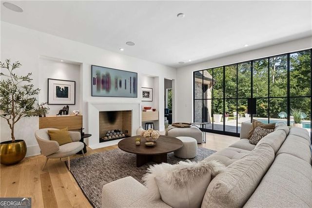 765 Heards Ferry Road, Sandy Springs, GA 30328