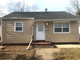 924 Pine Street, Waukegan, IL 60085