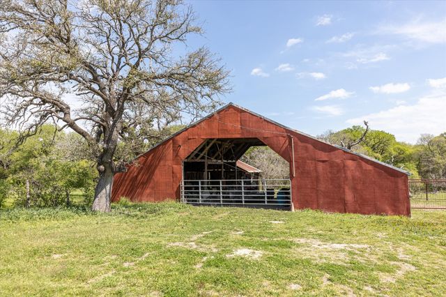 9885 County Road 270, Hico, TX 76457