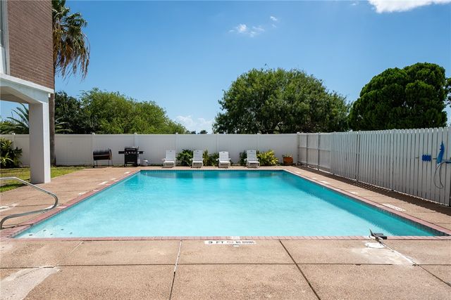 715 S Upper Broadway St 903, Corpus Christi, TX 78401
