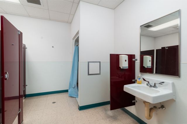 2204 Brothers Road B, Santa Fe, NM 87505