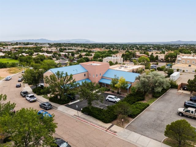 2204 Brothers Road B, Santa Fe, NM 87505