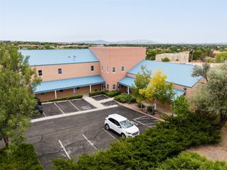 2204 Brothers Road B, Santa Fe, NM 87505