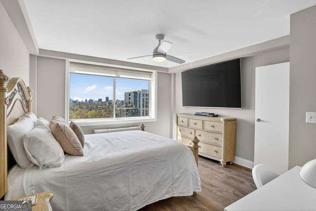 2479 Peachtree Road NE 1517, Atlanta, GA 30305