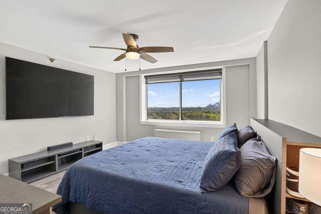 2479 Peachtree Road NE 1517, Atlanta, GA 30305