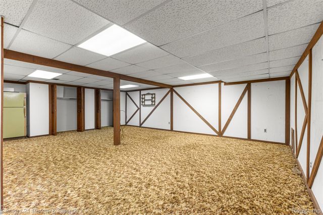 15 Kimberly Lane 56, Dearborn, MI 48120