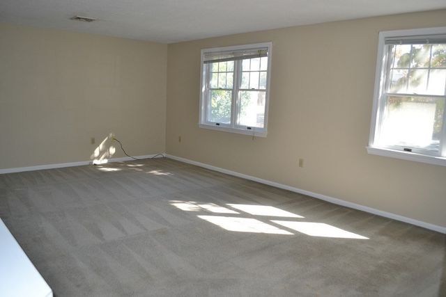 26 Webb Place 1B, Mansfield, MA 02048