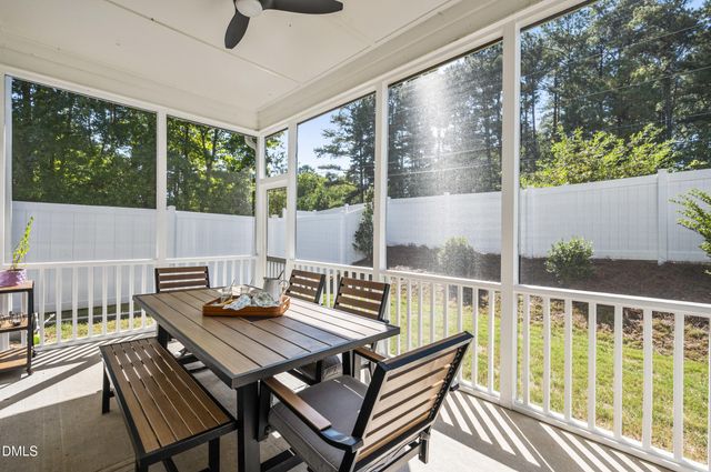529 Kings Lake Way, Durham, NC 27703