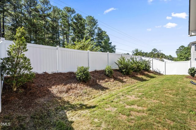 529 Kings Lake Way, Durham, NC 27703