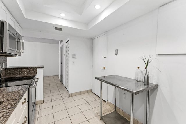 3450 S Ocean Boulevard 3200, Palm Beach, FL 33480