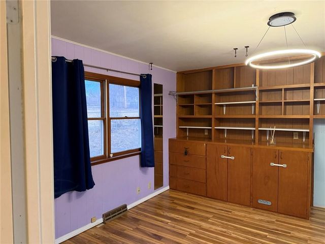 1723 S 39th Street, St Joseph, MO 64507