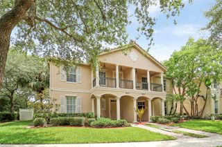 8073 Murano Circle, Palm Beach Gardens, FL 33418