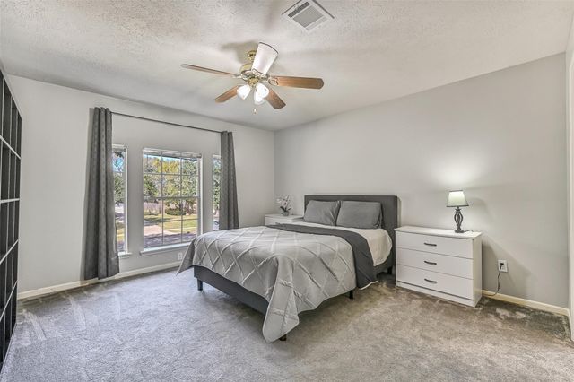 303 Melodywood Drive, Friendswood, TX 77546