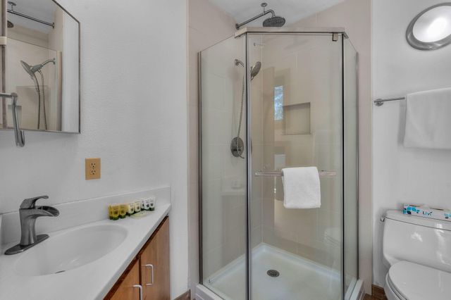 13620 Vetch, Black Butte Ranch, OR 97759