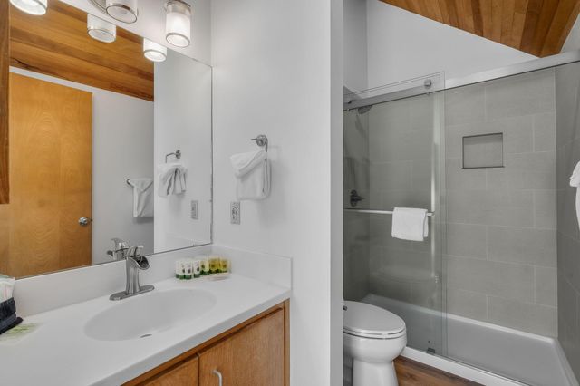 13620 Vetch, Black Butte Ranch, OR 97759