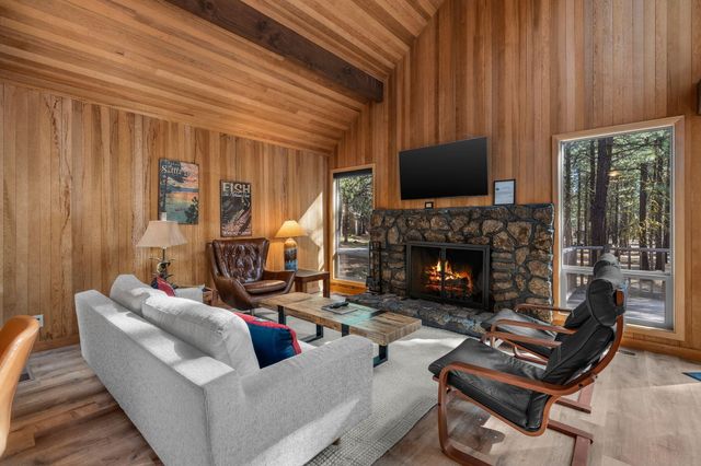 13620 Vetch, Black Butte Ranch, OR 97759