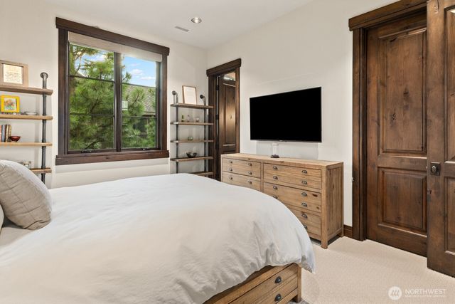 301 Big Hill Drive, Cle Elum, WA 98922