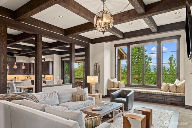 301 Big Hill Drive, Cle Elum, WA 98922