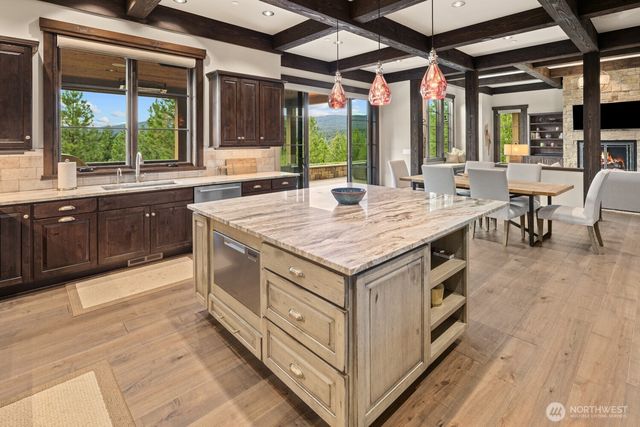 301 Big Hill Drive, Cle Elum, WA 98922