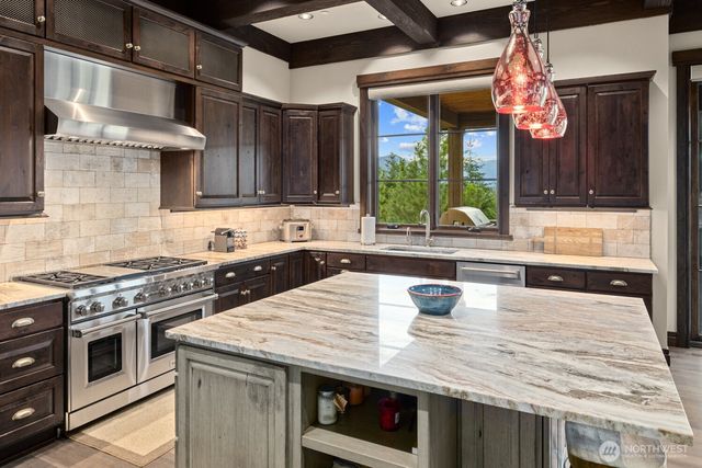 301 Big Hill Drive, Cle Elum, WA 98922