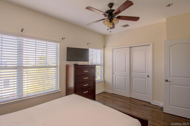 7 Lager Lane 7, Patchogue, NY 11772