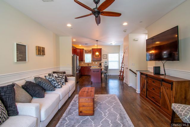 7 Lager Lane 7, Patchogue, NY 11772