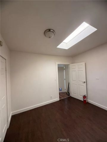 260 E South Street, Long Beach, CA 90805