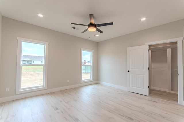 874 OLD SHILOH RD, Adamsville, TN 38310