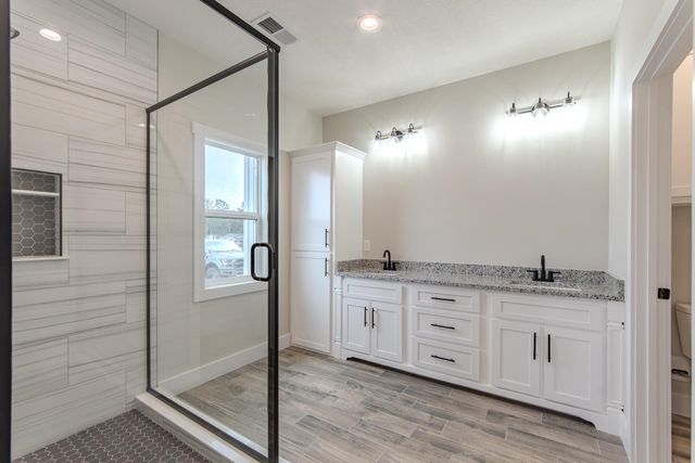 874 OLD SHILOH RD, Adamsville, TN 38310