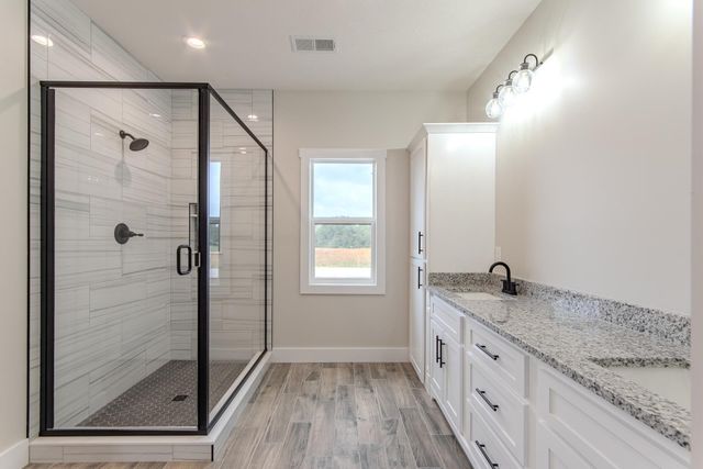 874 OLD SHILOH RD, Adamsville, TN 38310