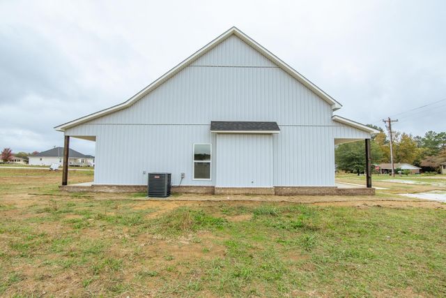 874 OLD SHILOH RD, Adamsville, TN 38310