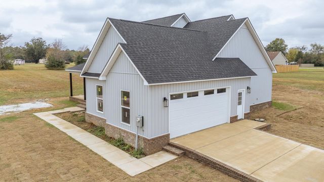 874 OLD SHILOH RD, Adamsville, TN 38310