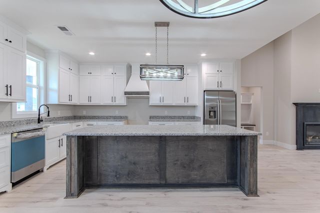 874 OLD SHILOH RD, Adamsville, TN 38310