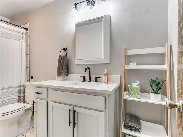 2912 Gettysburg Road, Edmond, OK 73013