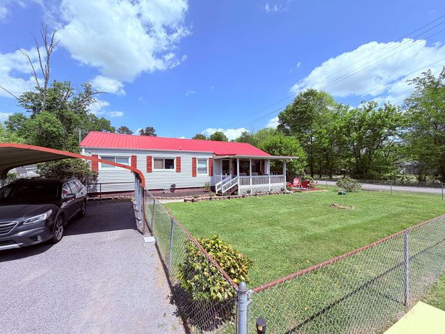 4909 Fike Drive, Chattanooga, TN 37412